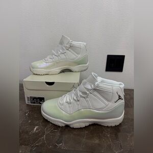 New! Unworn! Air Jordan 11 Pearl White, Men’s Size 12, Women’s Size 13.5